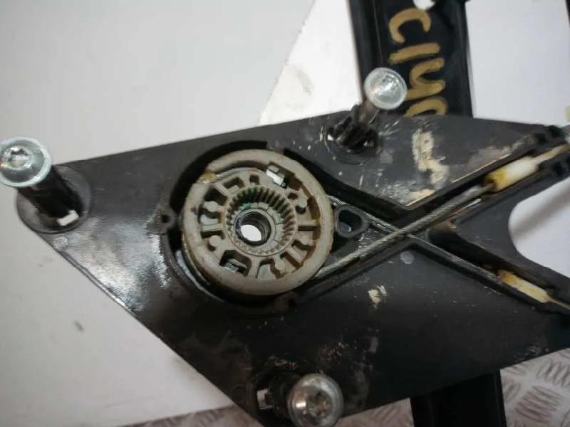 Elevalunas Delantero Derecho para Volkswagen Polo (6R1)