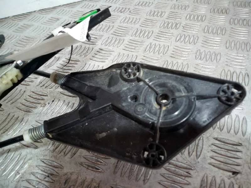 Elevalunas Delantero Derecho para Volkswagen Polo (6R1)