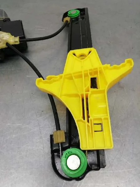 Elevalunas Trasero Izquierdo para Volkswagen Polo (6R1)