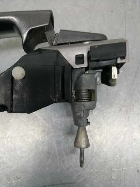 Maneta Exterior Delantera Izquierda para Volkswagen Polo (6R1)