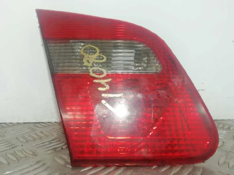 Piloto Trasero Izquierdo Interior para Mitsubishi Carisma Berlina 5 (Da0)