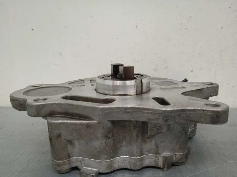 Depresor Freno / Bomba Vacio para Volkswagen Passat Lim. (362)