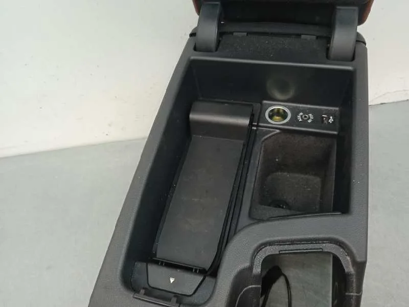 Apoyabrazos Central para Bmw Serie 3 Berlina (E90)