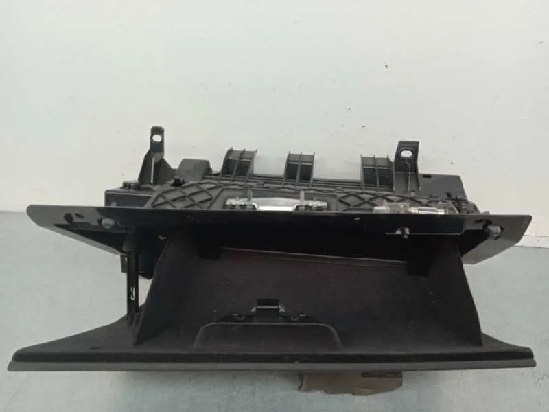 Guantera para Bmw Serie 3 Berlina (E90)