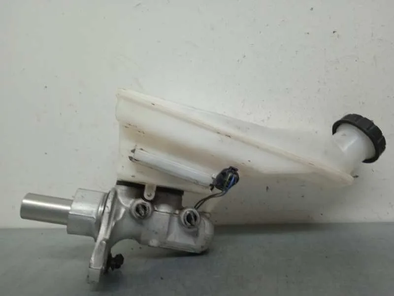 Bomba Freno para Mercedes-Benz Clase Gla (W156)