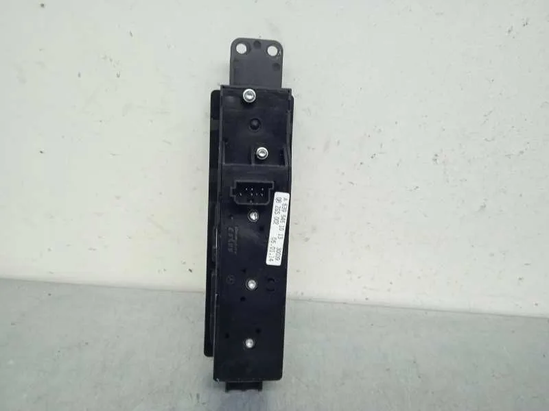 Mando Elevalunas Delantero Izquierdo para Mercedes-Benz Viano (639)