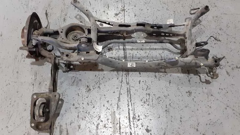 Puente Trasero para Audi A3 Sportback (8P)