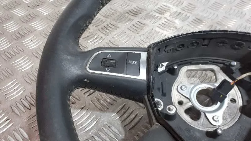 Volante para Audi A3 Sportback (8P)