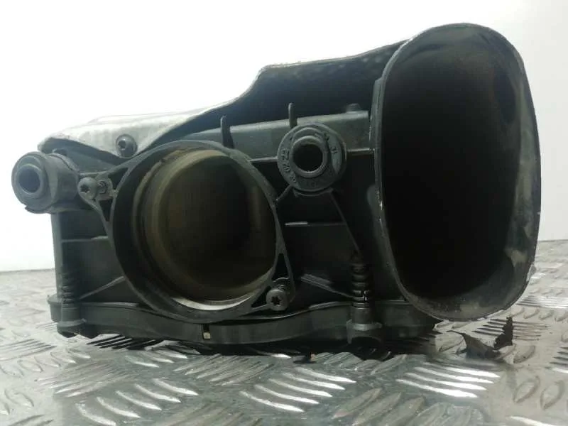 Filtro Aire para Mercedes-Benz Clase C (W204) Lim.