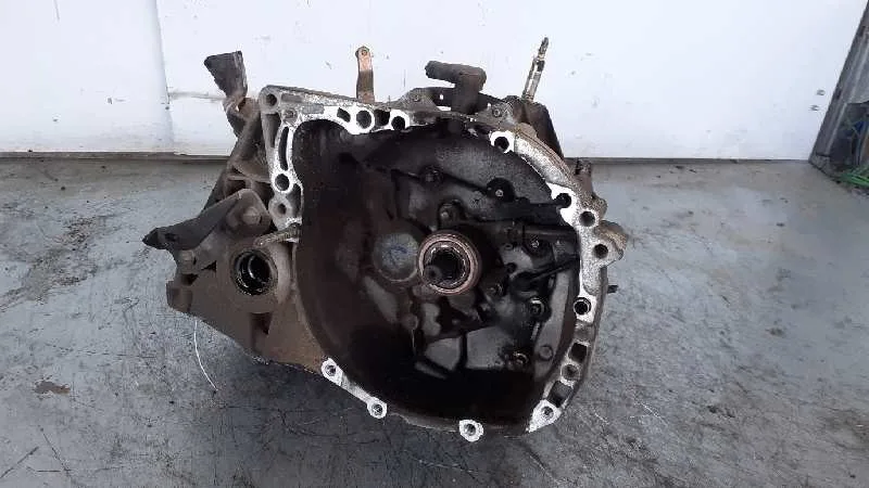 Caja Cambios para Nissan Almera (N16/E)