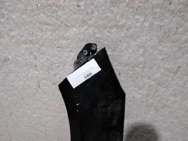 Aleta Delantera Izquierda para Ford Focus Lim. (Cb8)