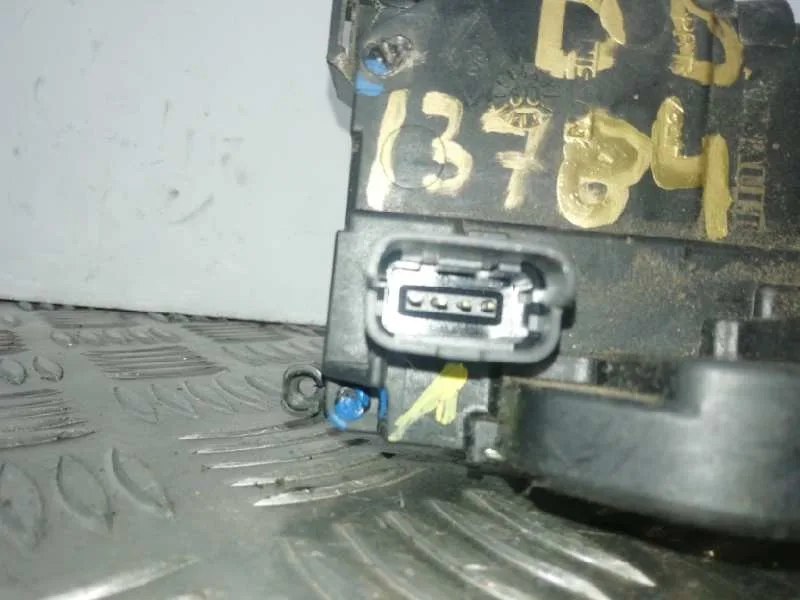 Cerradura Puerta Delantera Derecha para Renault Clio Iii