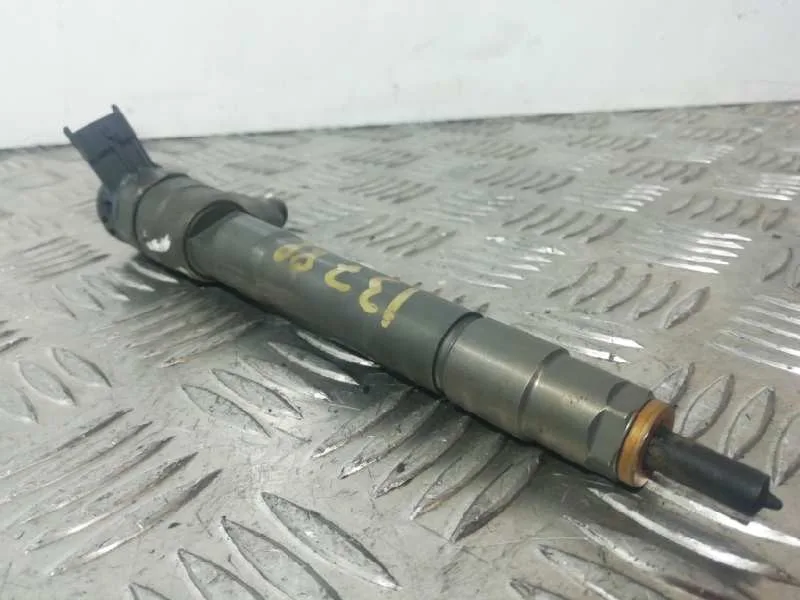 Inyector para Fiat Talento Kombi (296)