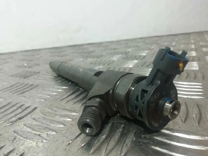 Inyector para Fiat Talento Kombi (296)