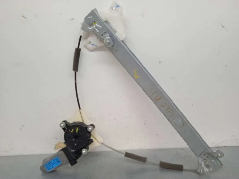 Elevalunas Delantero Derecho para Hyundai I20