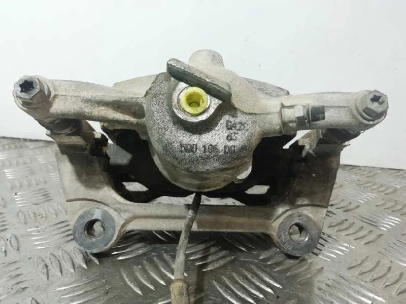 Pinza Freno Delantera Derecha para Audi Q2 (Gab)