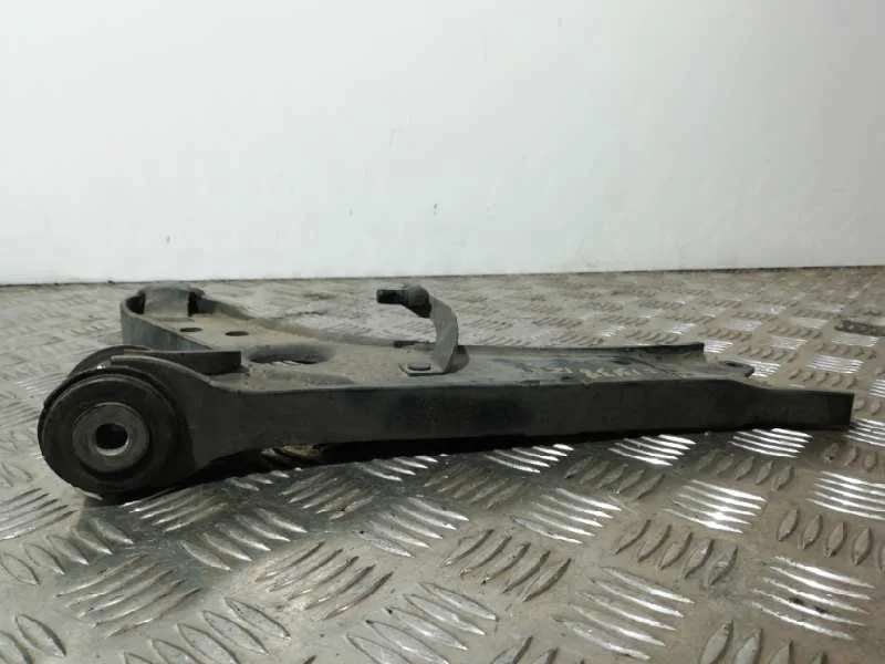 Brazo Suspension Inferior Delantero Izquierdo para Volkswagen Golf V Berlina (1K1)