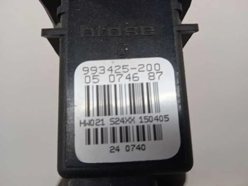 Motor Elevalunas Trasero Derecho para Volkswagen Passat Berlina (3C2)