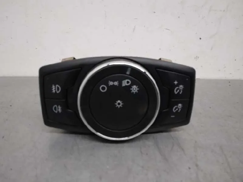 Mando Luces para Ford Focus Lim. (Cb8)
