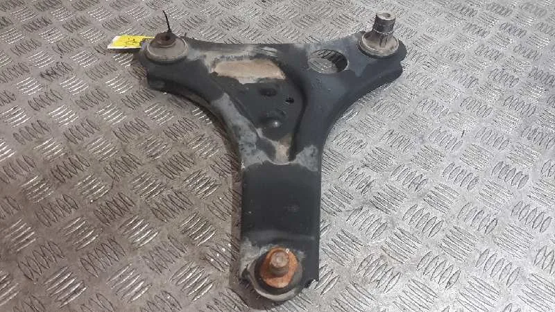 Soporte Brazo Suspension Delantero Derecho para Smart Forfour