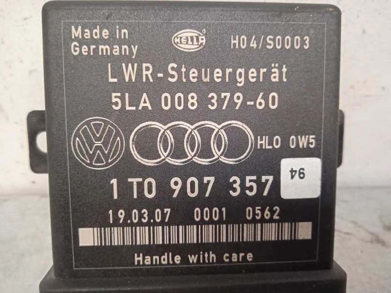 Rele para Volkswagen Golf V Berlina (1K1)
