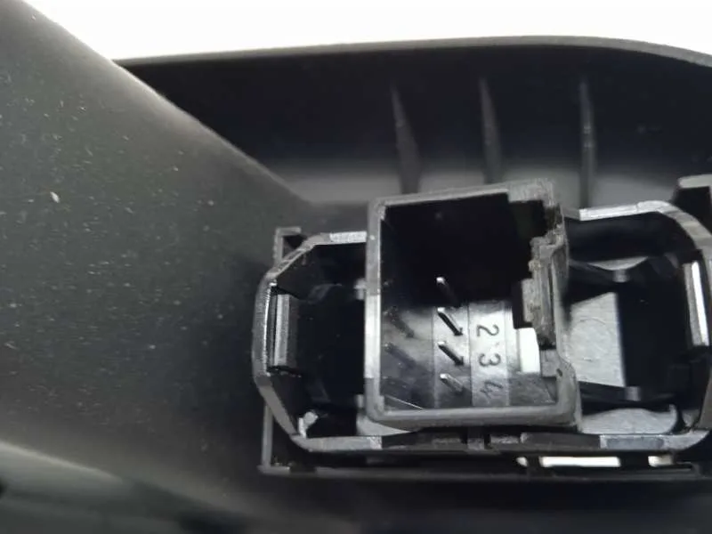 Mando Elevalunas Trasero Izquierdo para Ford Focus Lim. (Cb8)