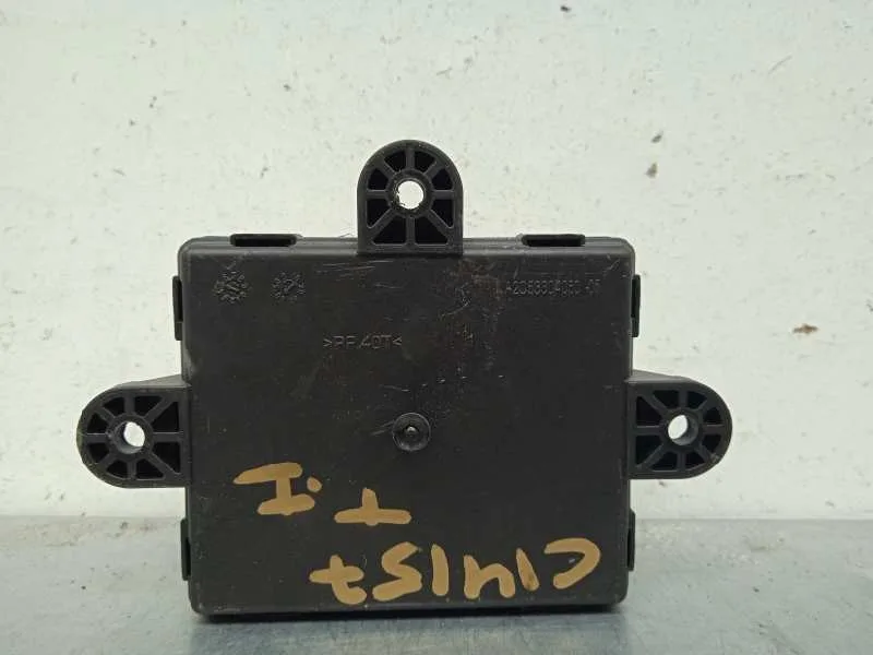 Modulo Confort para Ford Focus Lim. (Cb8)