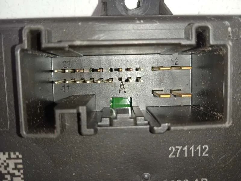 Modulo Confort para Ford Focus Lim. (Cb8)