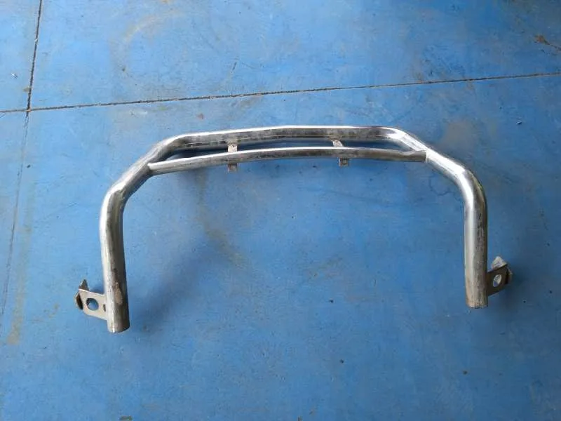 Defensa Delantera para Nissan Almera Tino (V10M)
