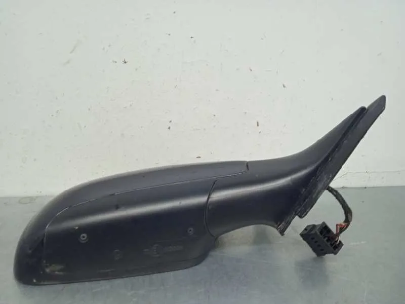 Retrovisor Derecho para Audi A3 (8L)