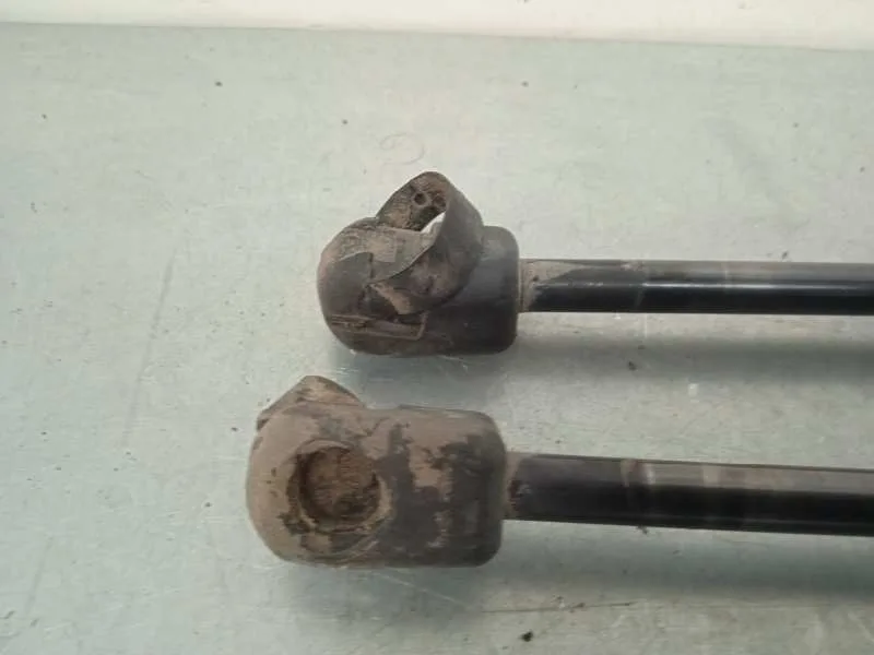 Amortiguadores Maletero / Porton para Hyundai Ix20