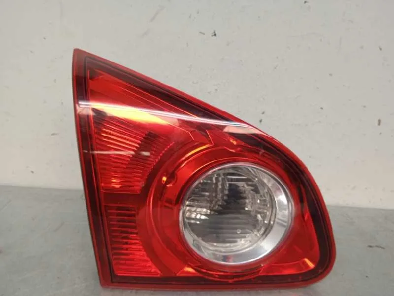 Piloto Trasero Izquierdo Interior para Nissan Qashqai (J10)