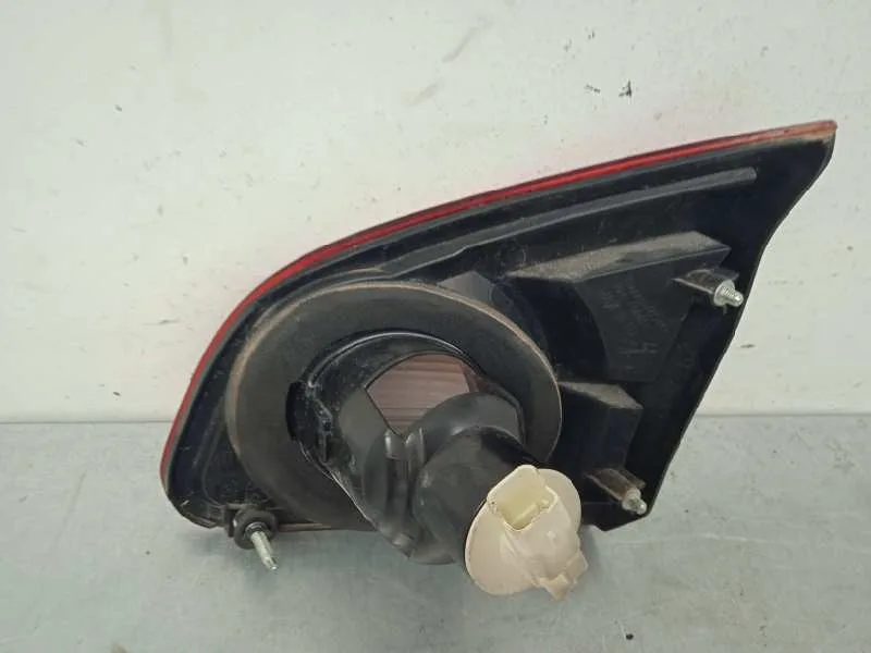 Piloto Trasero Izquierdo Interior para Nissan Qashqai (J10)
