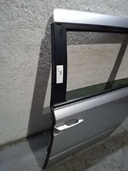 Puerta Lateral Corredera Izquierda para Kia Carnival