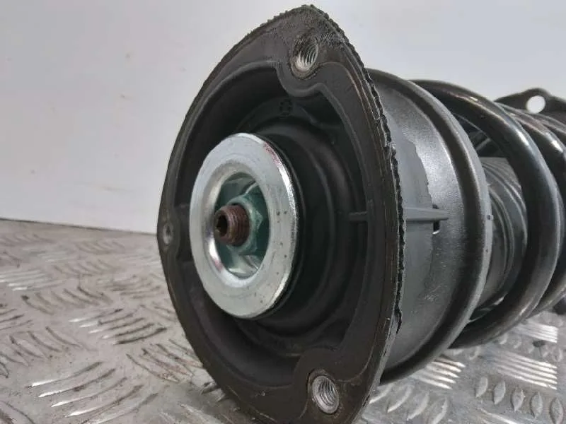 Amortiguador Delantero Izquierdo para Audi Q2 (Gab)