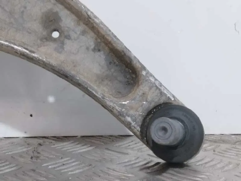 Brazo Suspension Inferior Delantero Derecho para Saab 9-5 Lim. (03. 2010->)