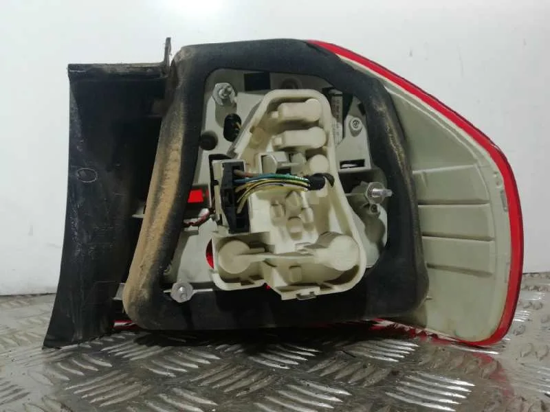 Piloto Trasero Izquierdo para Bmw Serie 3 Berlina (E90)
