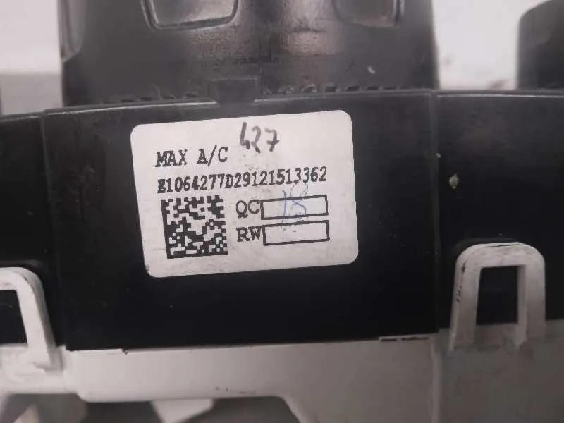 Mando Calefaccion / Aire Acondicionado para Ford Fiesta (Ccn)