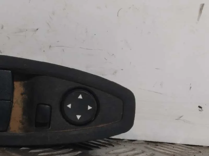 Mando Elevalunas Delantero Izquierdo para Bmw Serie 1 Lim. (F20)