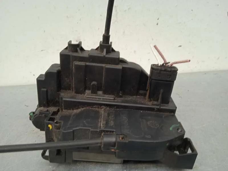 Cerradura Puerta Trasera Derecha para Renault Clio Iii