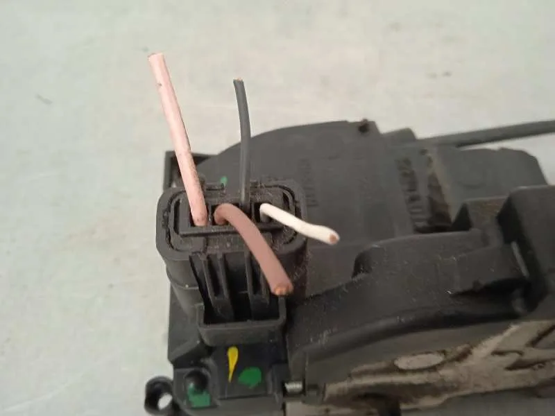 Cerradura Puerta Trasera Derecha para Renault Clio Iii