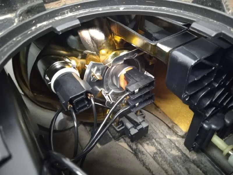 Faro Derecho para Bmw Serie 3 Lim. (F30)