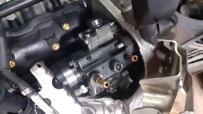 Bomba Inyeccion para Alfa Romeo Mito (145)
