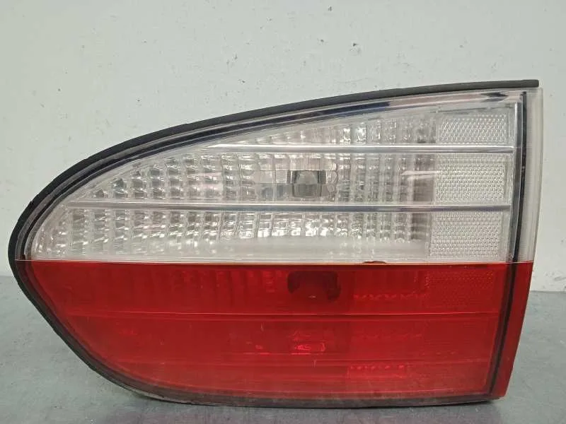 Piloto Trasero Derecho Interior para Hyundai H 1