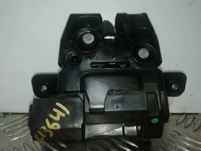 Cerradura Maletero / Porton para Ford Fiesta (Cb1)