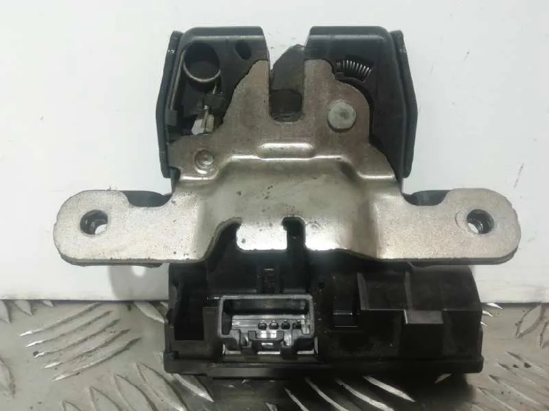 Cerradura Maletero / Porton para Ford Fiesta (Cb1)