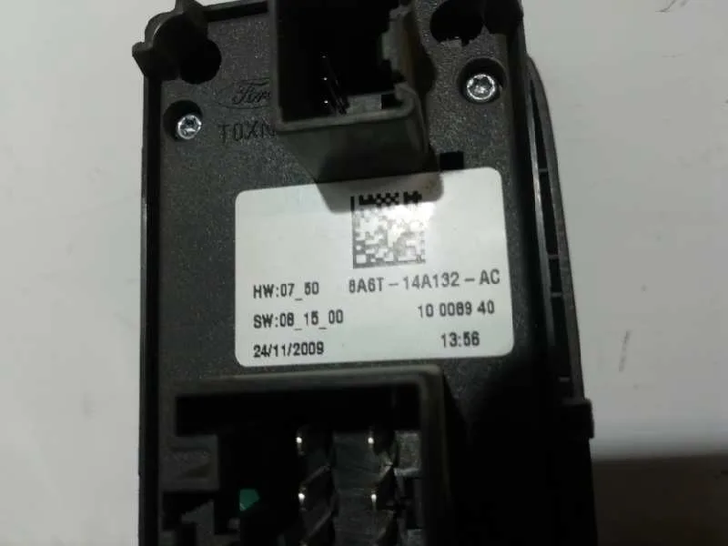 Mando Elevalunas Delantero Izquierdo para Ford Fiesta (Cb1)