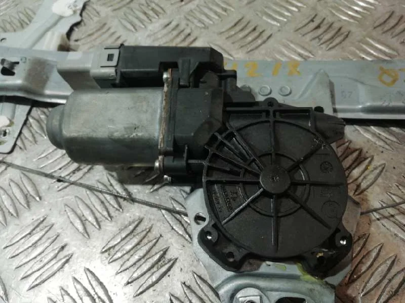 Elevalunas Delantero Izquierdo para Peugeot 207