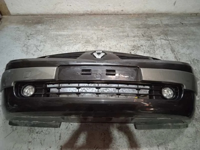 Paragolpes Delantero para Renault Megane Ii Berlina 5P