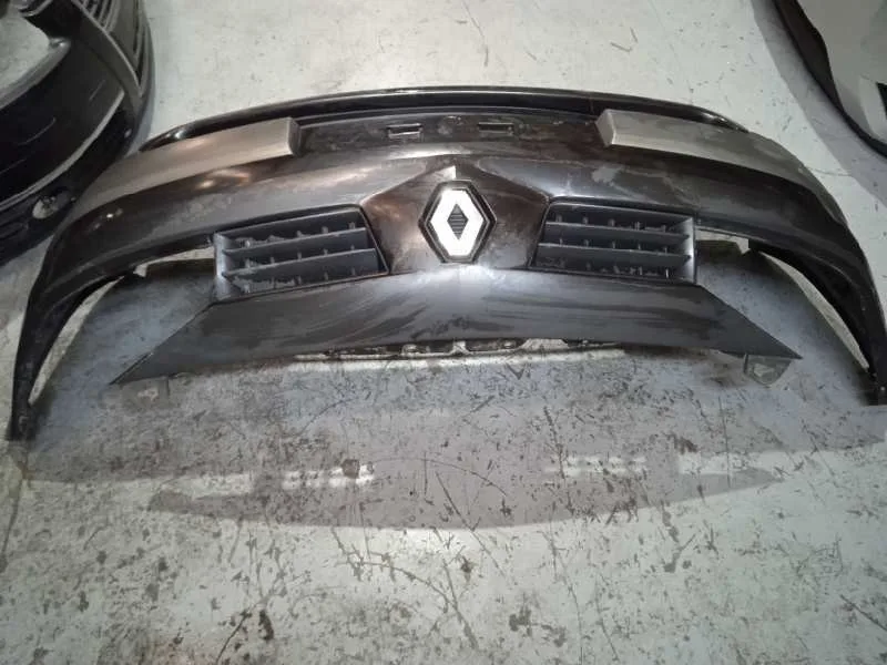 Paragolpes Delantero para Renault Megane Ii Berlina 5P
